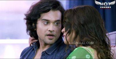 Handsome Indian Couple Fucking Uncut - brunette Babe - India on girlfriendsporn.one