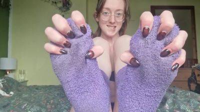 Gentle Cum In Mouth Joi - Fluffy Socks on girlfriendsporn.one