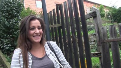 Risky public car fuck for outgoing brunette Cindy Loarn on girlfriendsporn.one